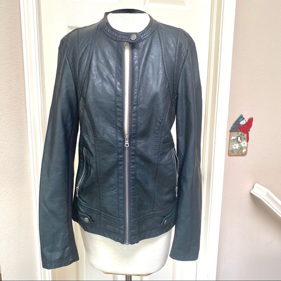 SEBBY COLLECTION Black Faux Leather Moto Jacket Medium - Picture 1 of 16